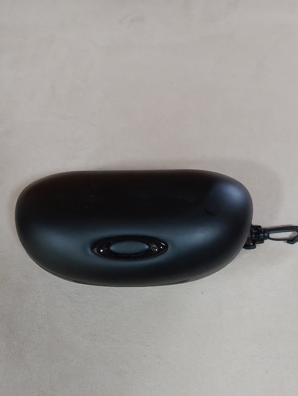 Oakley Matte Black Protective Sunglass Case with Clip